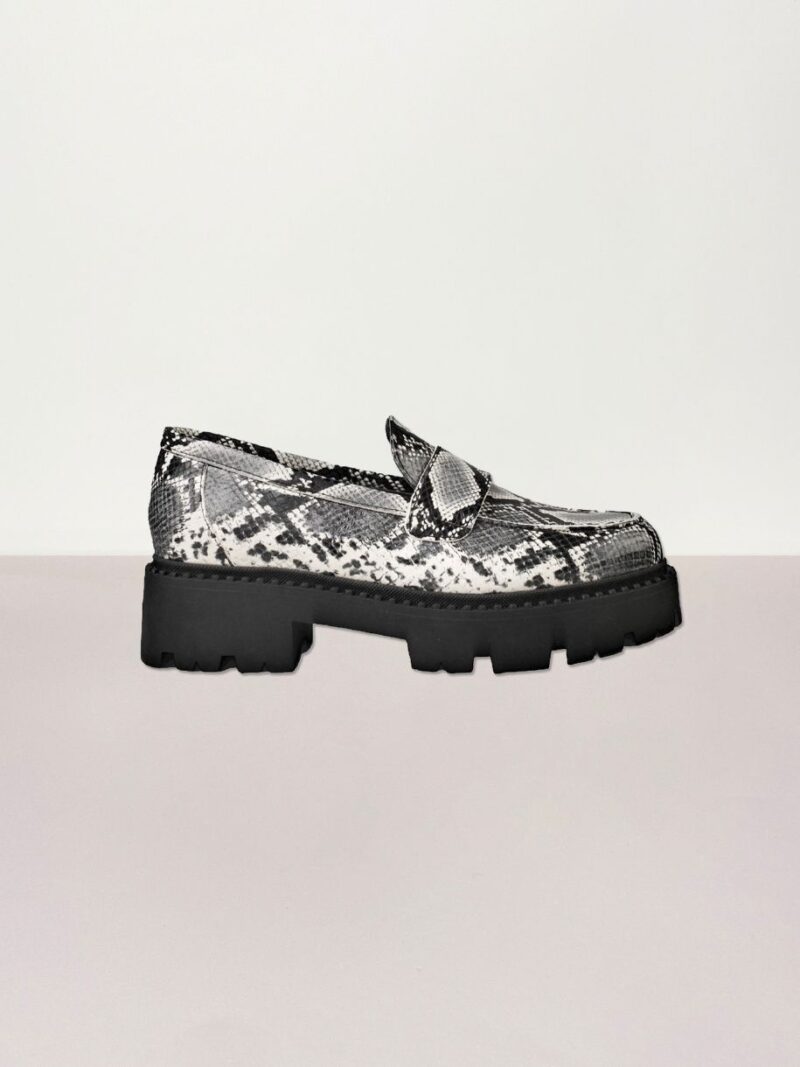 LOAFERS-NYX-GREY-SNAKE-LEATHER-SO-CHIC-SHOES