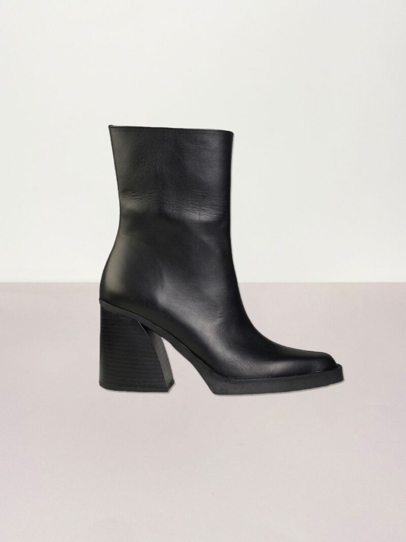 Terra-Boots-Black-So-Chic-Shoes