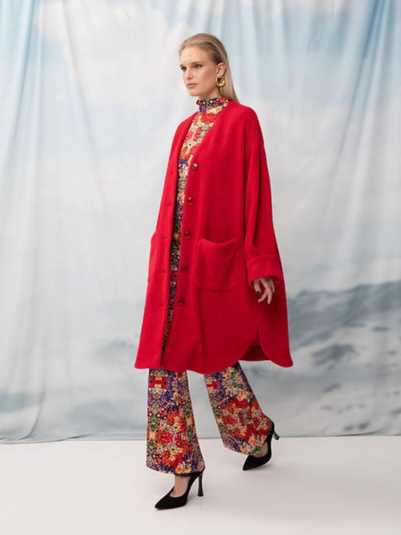 OVERSIZED SNOWBALL COAT RED We are Design