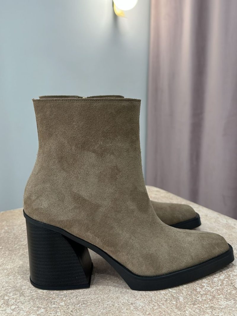 Teddy Leather Booties - Cigar | So Chic Shoes