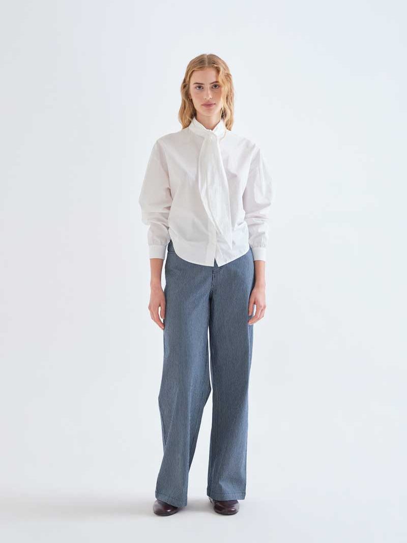 Blue and white striped jeans | Compañía Fantástica