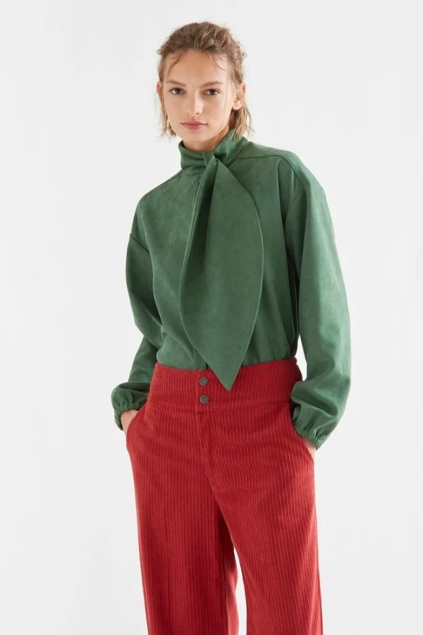Green suede shirt with maxi bow | Compania Fantastica